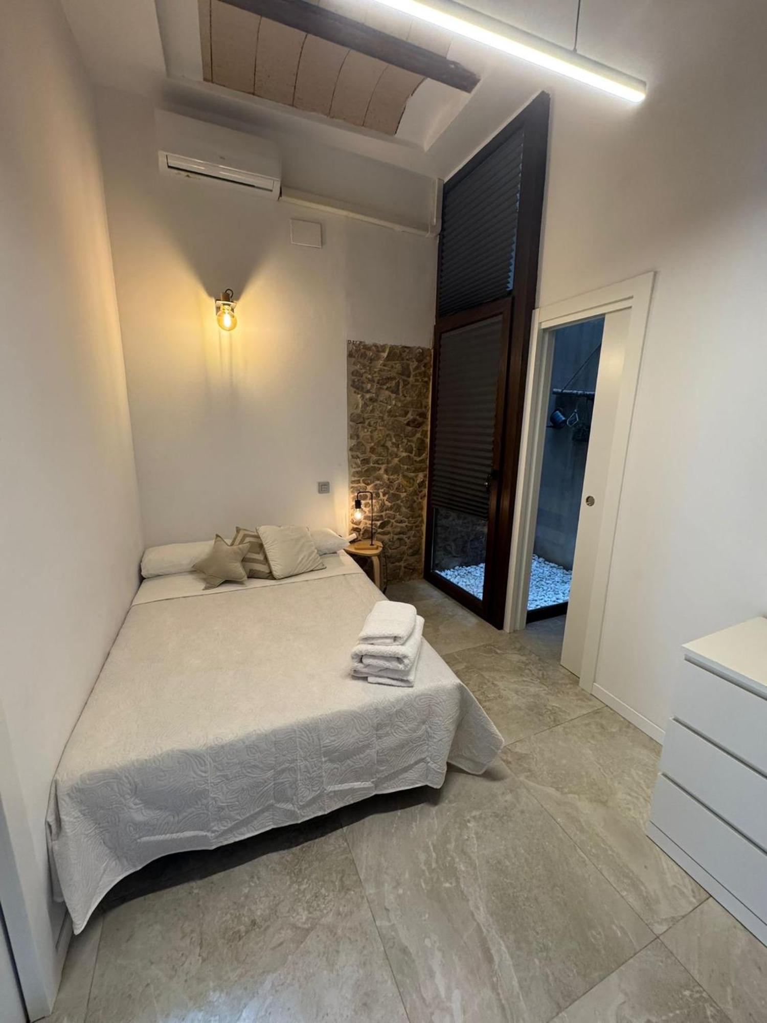 Casa Centrica En Reus Villa Kültér fotó
